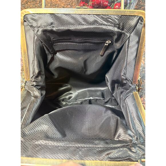 Vintage Style Beaded Bag w Metal Frame Top Handles and Chain - Picture 4 of 11